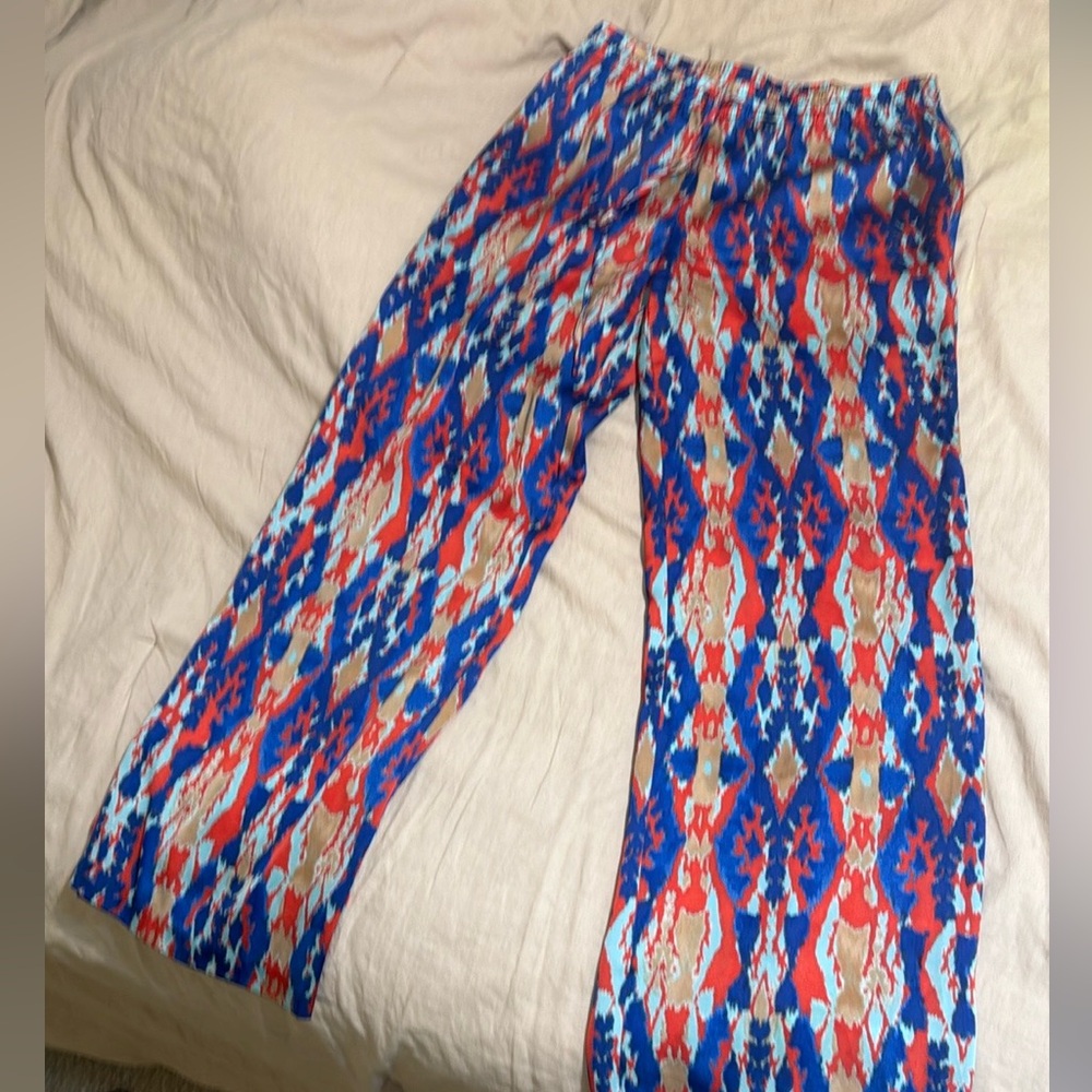 Jones New York Red and Blue Patterned Pants (stretchy waist)